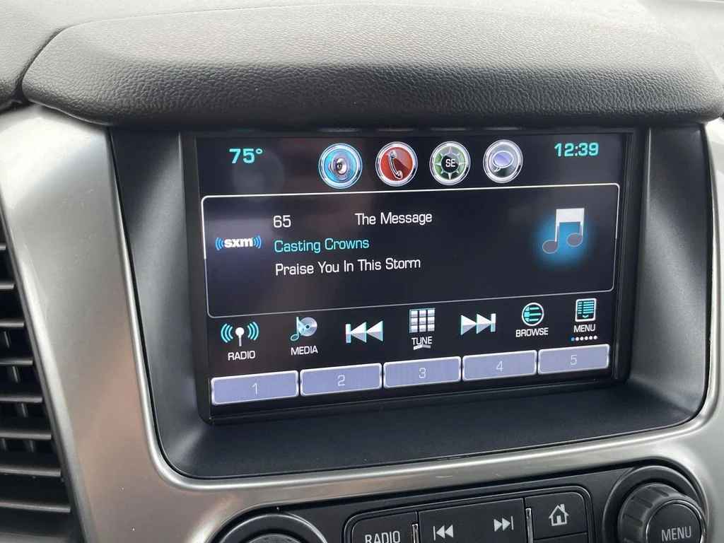 Used 2018 Blue Velvet Metallic Chevrolet Premier image 21