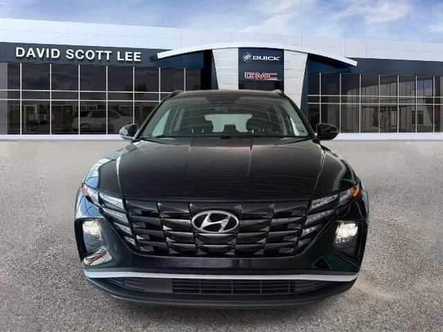 Used 2023 Phantom Black Hyundai SEL image 2
