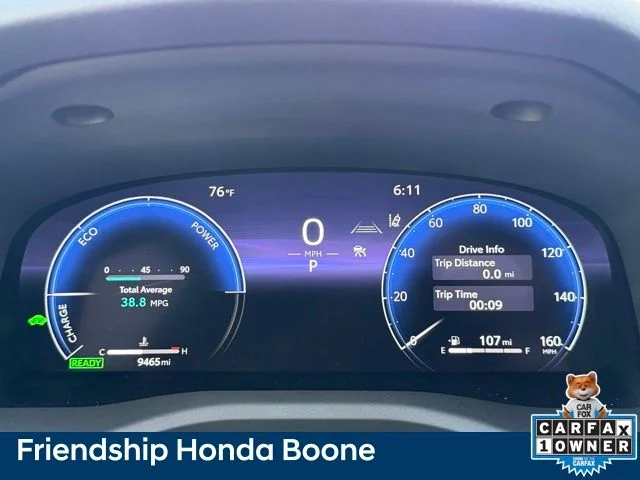Used 2025  Toyota XSE image 19