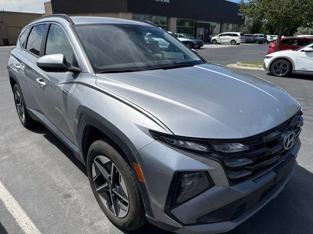 Certified Used 2025 Shimmering Silver Hyundai SEL image 2