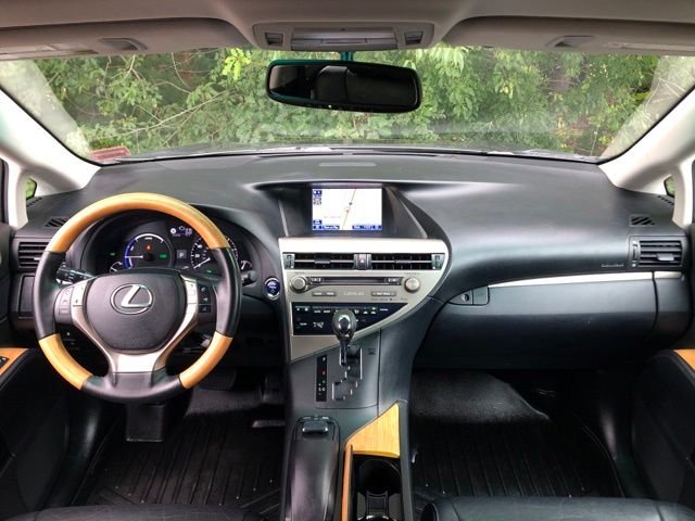 Used 2015 Gray Pearl Lexus 450h image 21