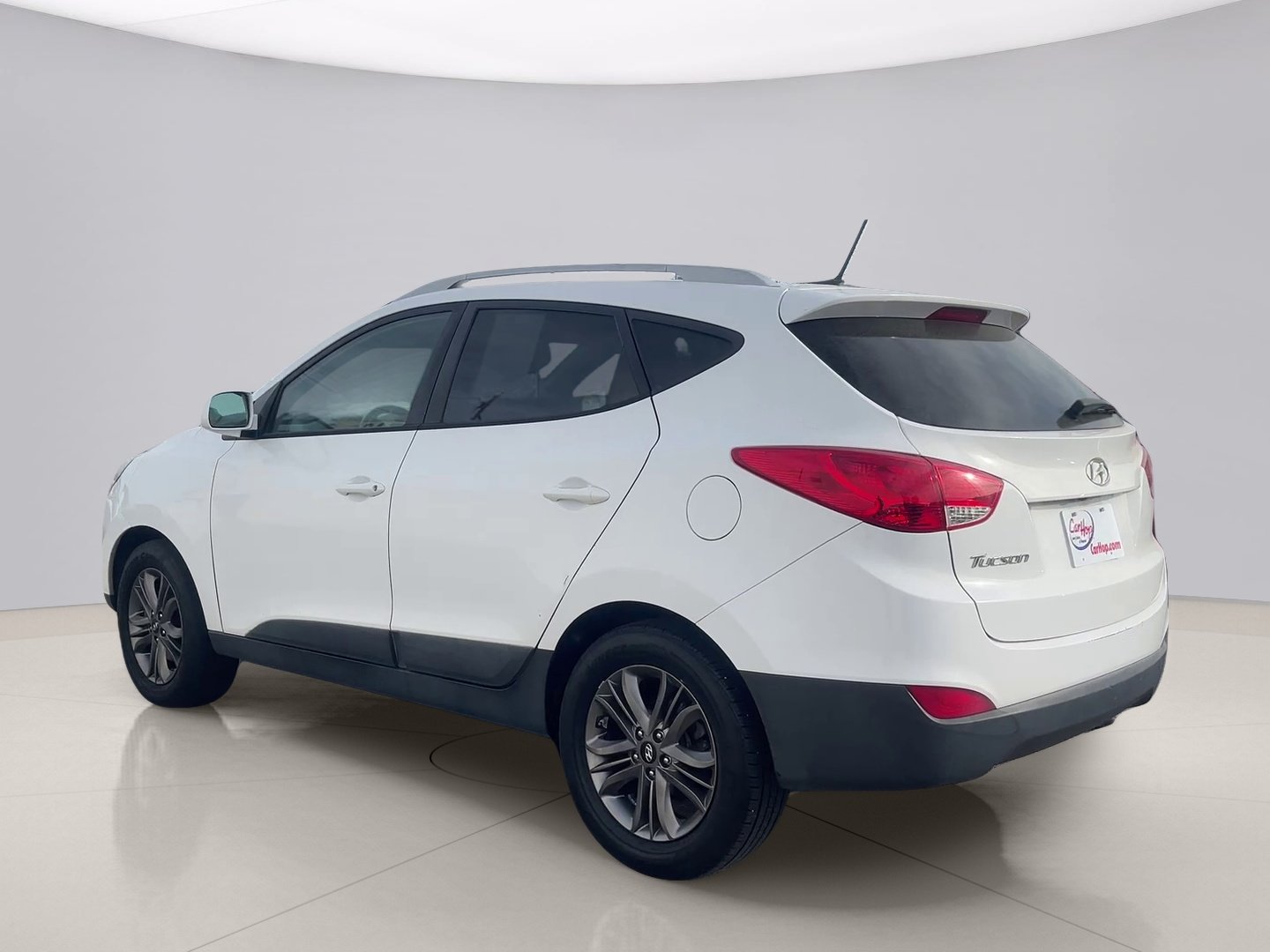 Used 2014 White Hyundai GLS image 4