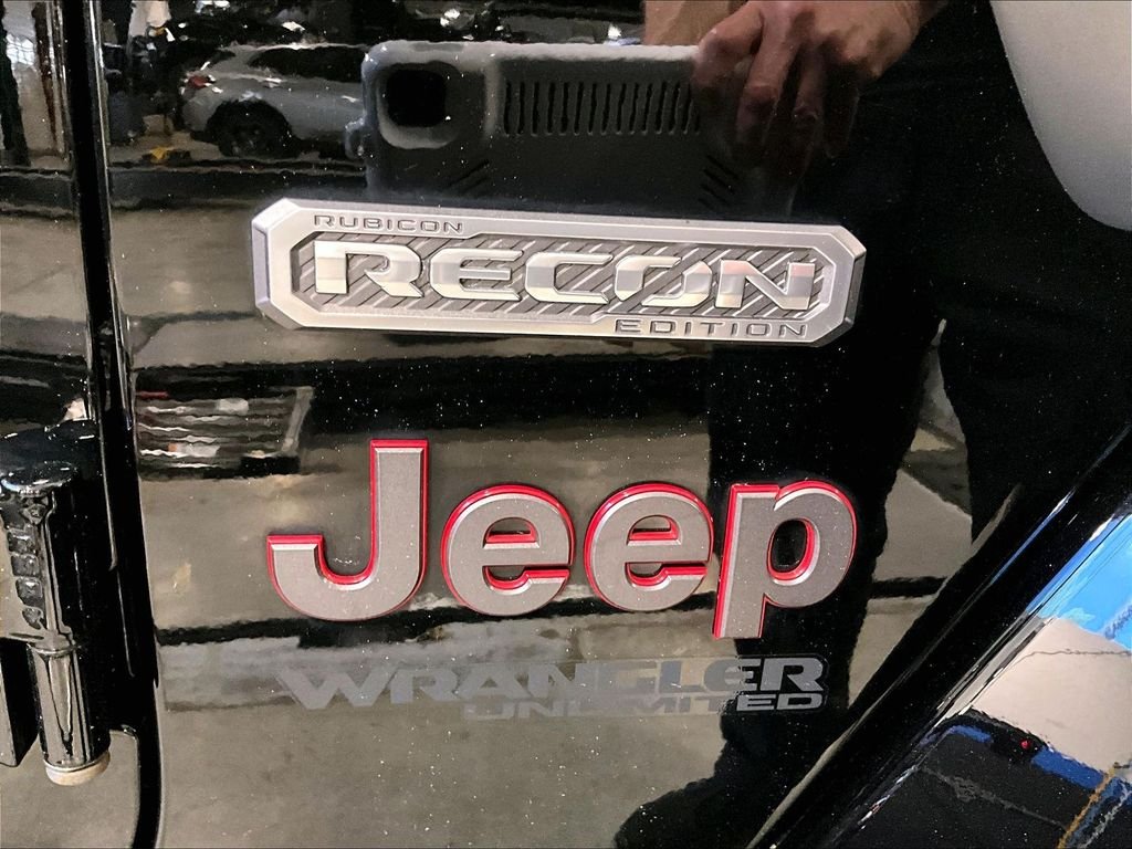 Used 2020 Black Clearcoat Jeep Unlimited Rubicon image 30
