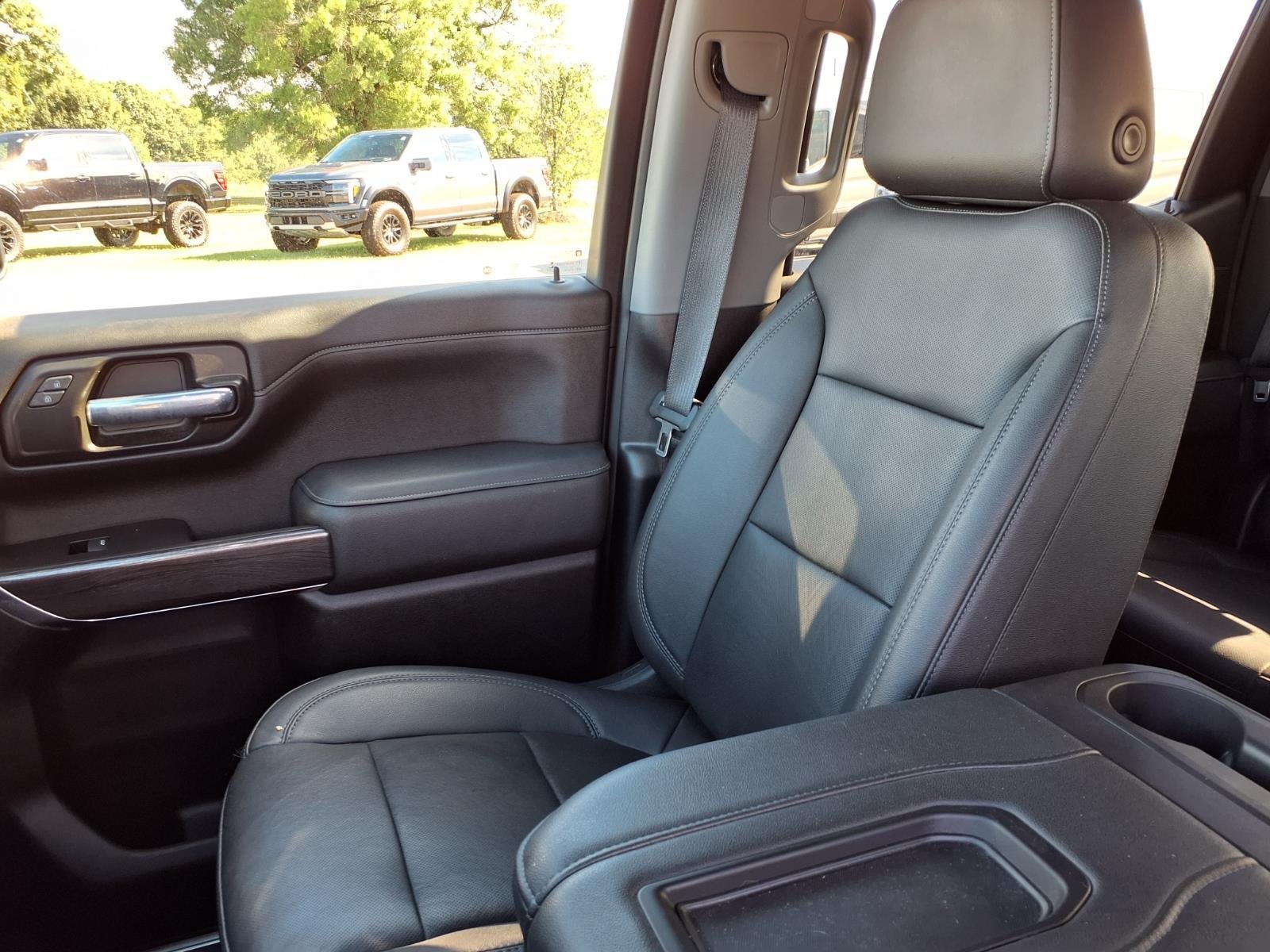 Used 2021 Summit White Chevrolet LTZ image 16