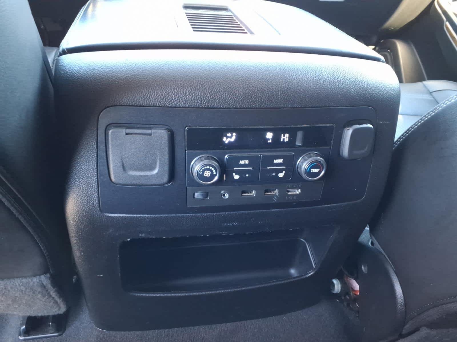 Used 2020 Dark Sky Metallic GMC Denali image 10