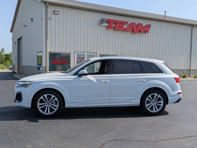 Used 2025 White Audi 55 Prestige image 4