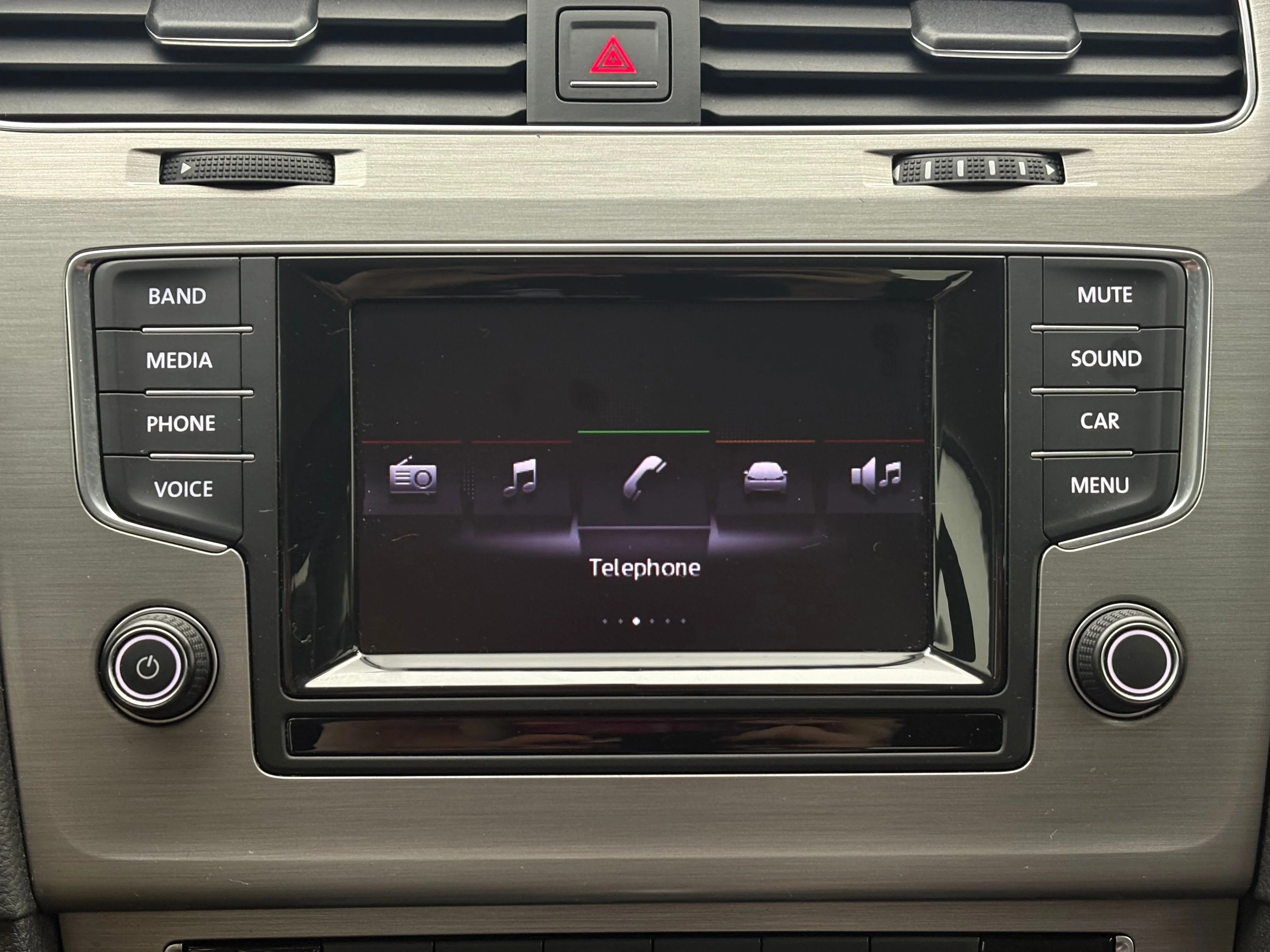 Used 2015 Platinum Gray Metallic Volkswagen TDI S 4-Door image 22