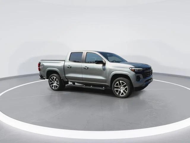 Used 2023 Gray Chevrolet Z71 image 2