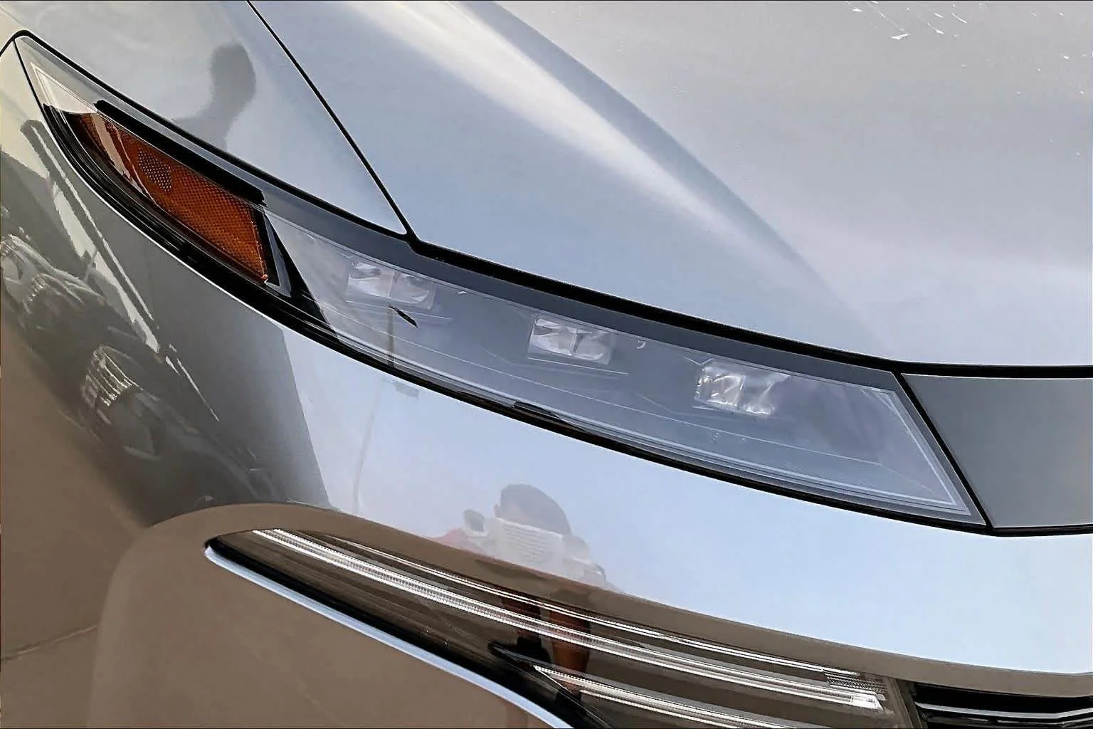 New 2026 Gun Metallic Nissan SL image 13