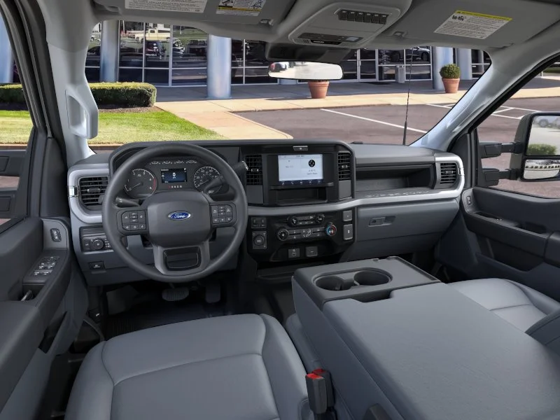 New 2026 Oxford White Ford XL image 9