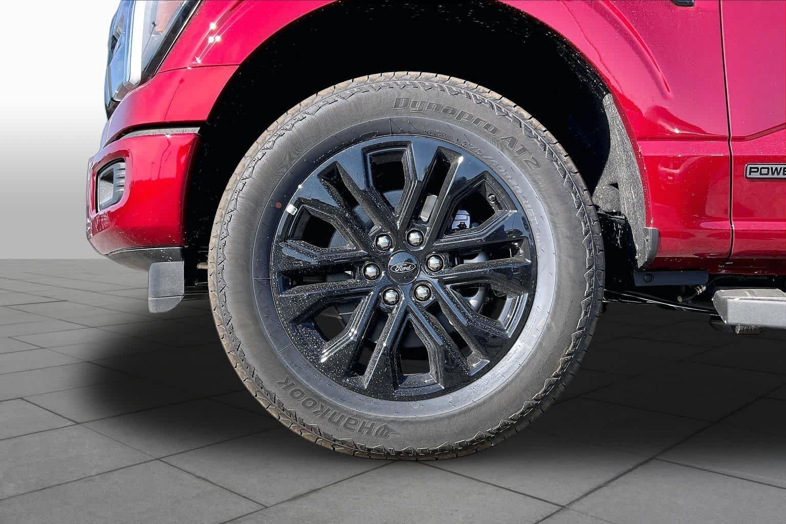 New 2026 Ruby Red Metallic Tinted Clearcoat Ford Lariat® image 8