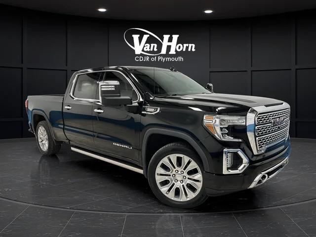2020 GMC Sierra 4WD Crew Cab Short Box Denali's photo