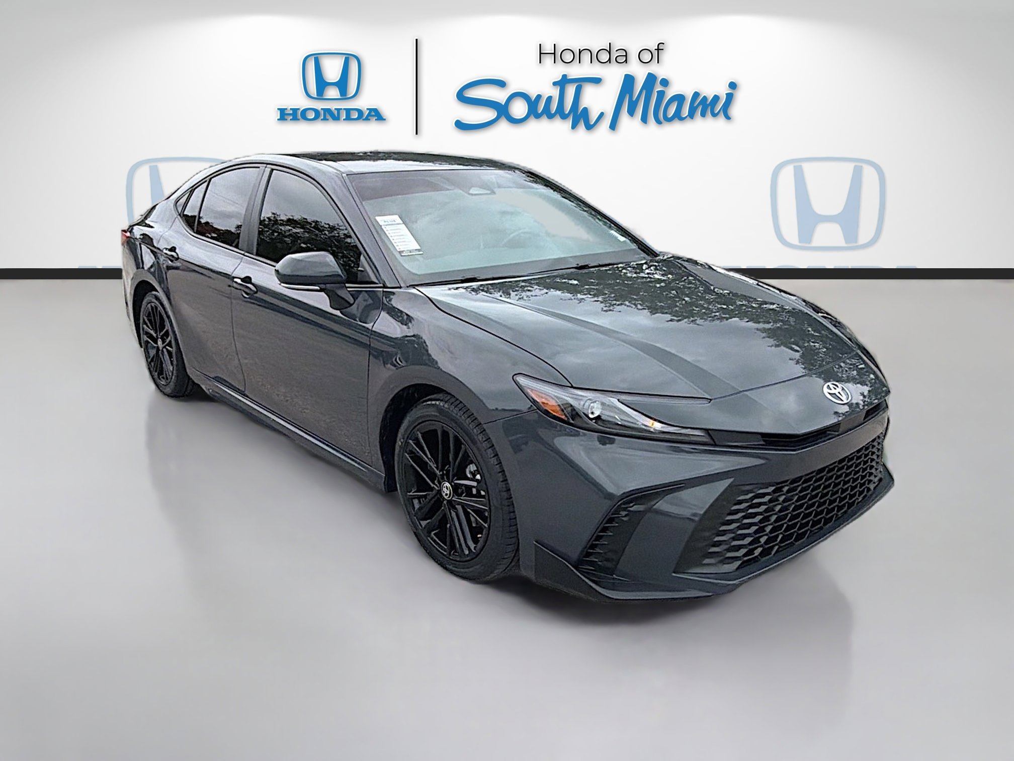 Used 2025 Underground Toyota SE image 1