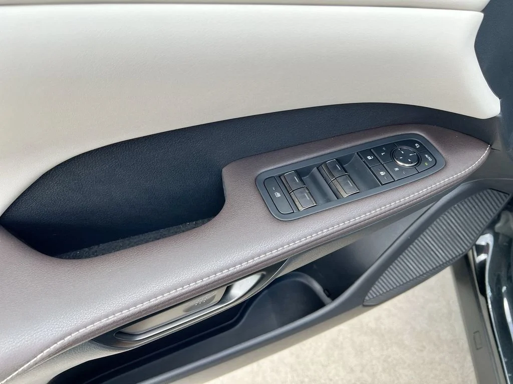Certified Used 2023 CAVIAR Lexus 350 Premium image 11