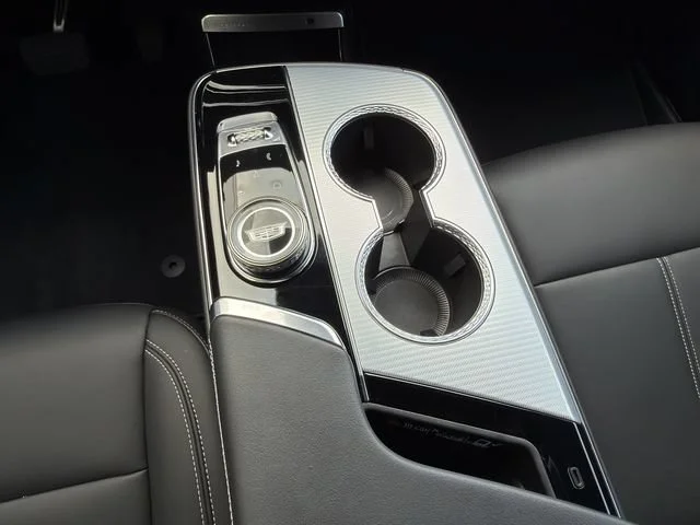2024 Cadillac LYRIQ Tech - Photo 21