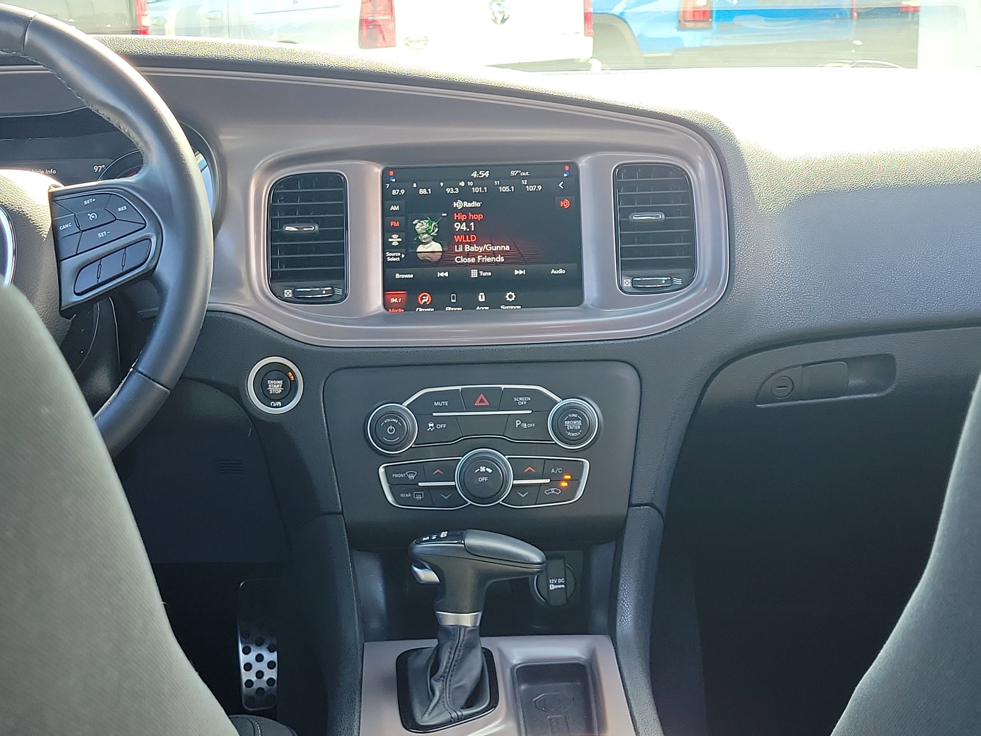 Used 2023 B5 Blue Pearlcoat Dodge SXT image 18