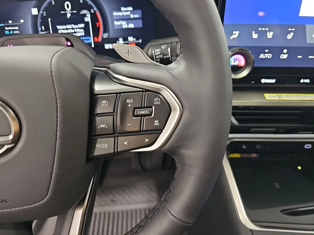 New 2026 Wind Chill Pearl Lexus PREMIUM AWD image 17