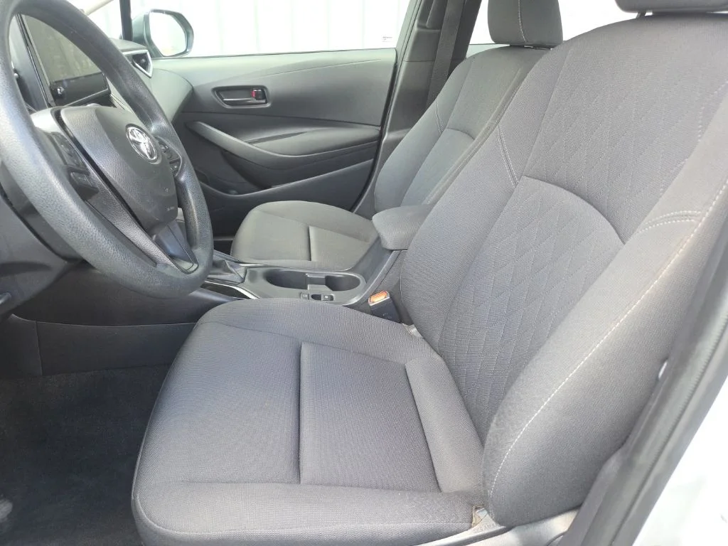 Used 2025 Silver Toyota LE image 22