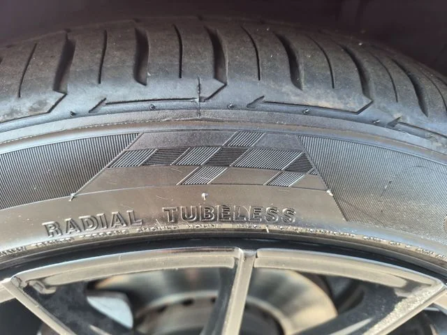 Used 2020 Red Nissan SR image 11