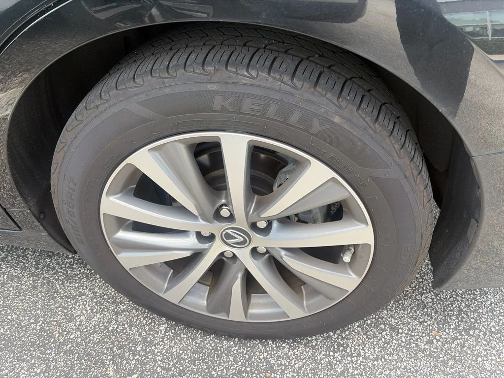 Used 2021 Black Lexus 350 image 16