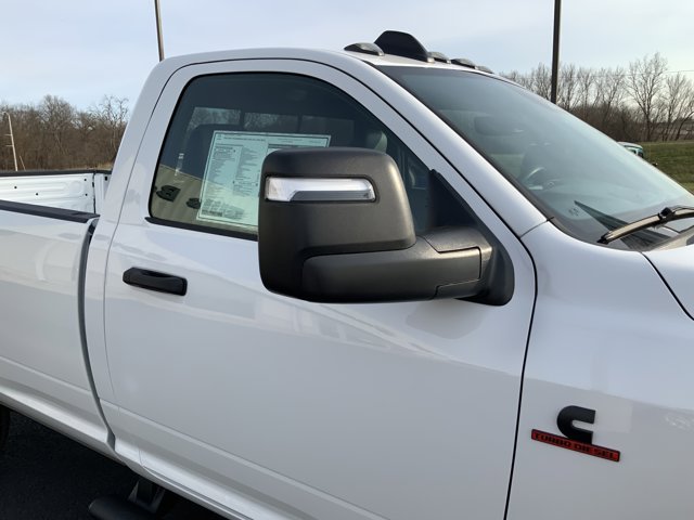 New 2026 Bright White Clear-Coat Exterior Paint RAM Tradesman image 16