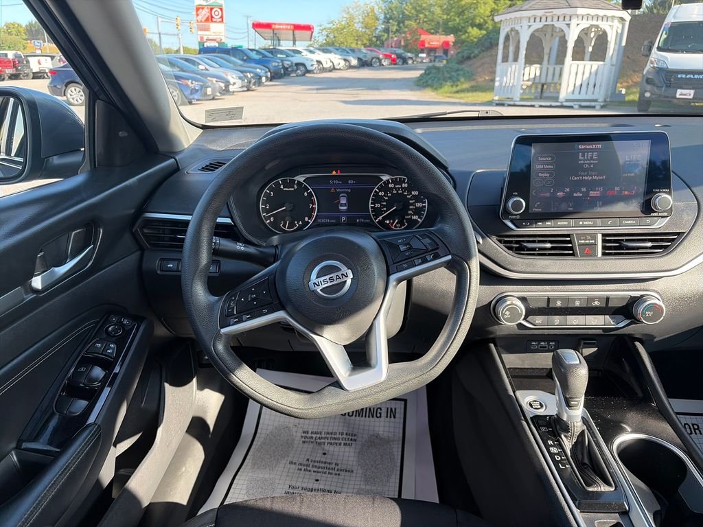 Used 2021 Gun Metallic Nissan 2.5 SV image 14
