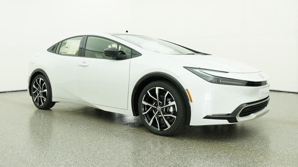 New 2026 Wind Chill Pearl Toyota XSE image 9
