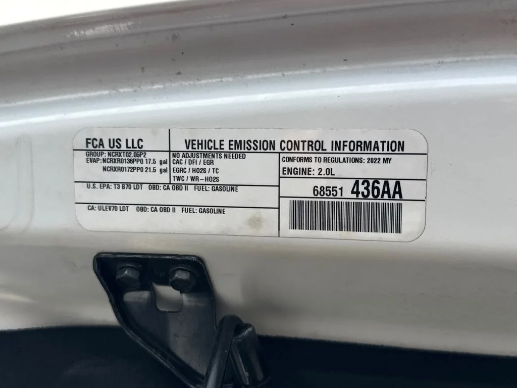 Used 2022 White Jeep Unlimited Willys image 12