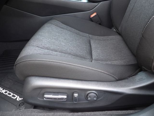 New 2026 Urban Gray Pearl Honda SE image 15