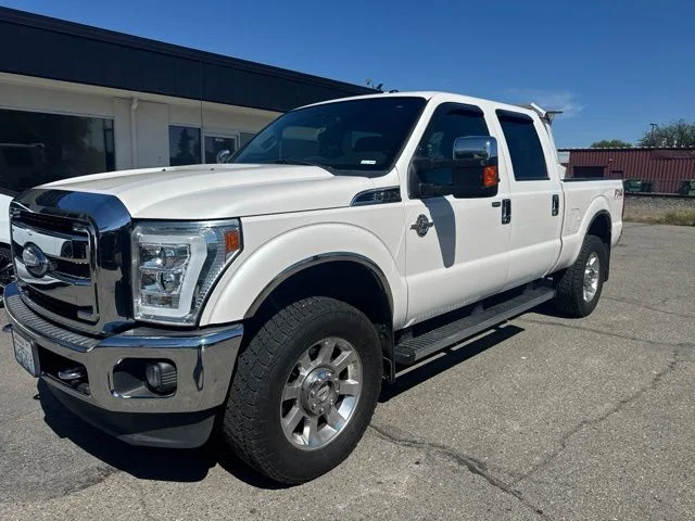Used 2015 White Platinum Tri-Coat Metallic Ford Lariat image 3