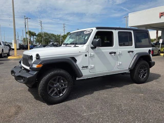New 2026 Bright White Clear-Coat Exterior Paint Jeep Sport S image 3