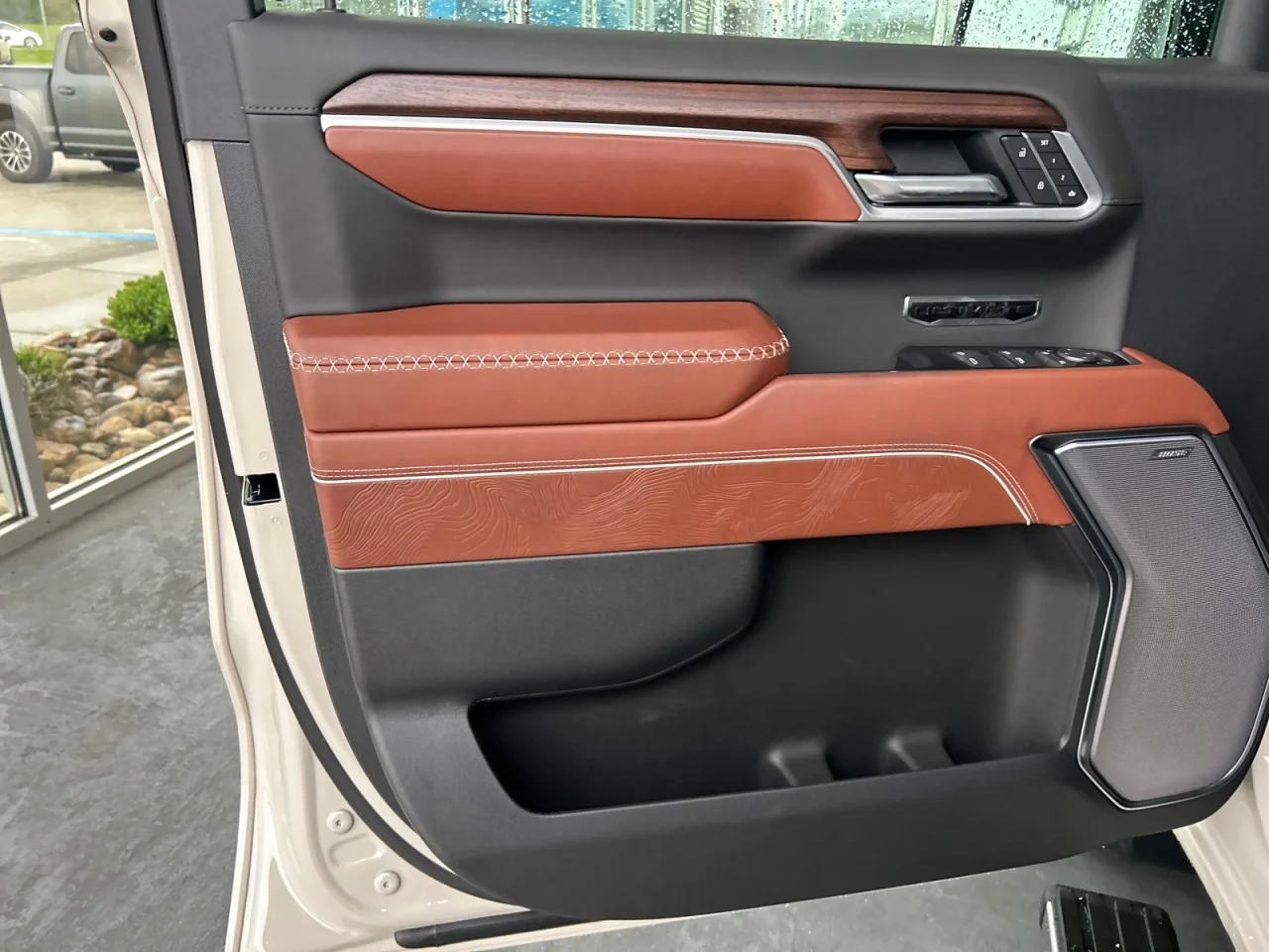 New 2026 Coastal Dune GMC Denali Ultimate image 9