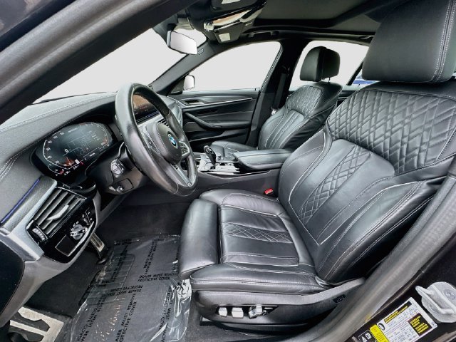 Used 2023 Gray BMW M550i xDrive image 22