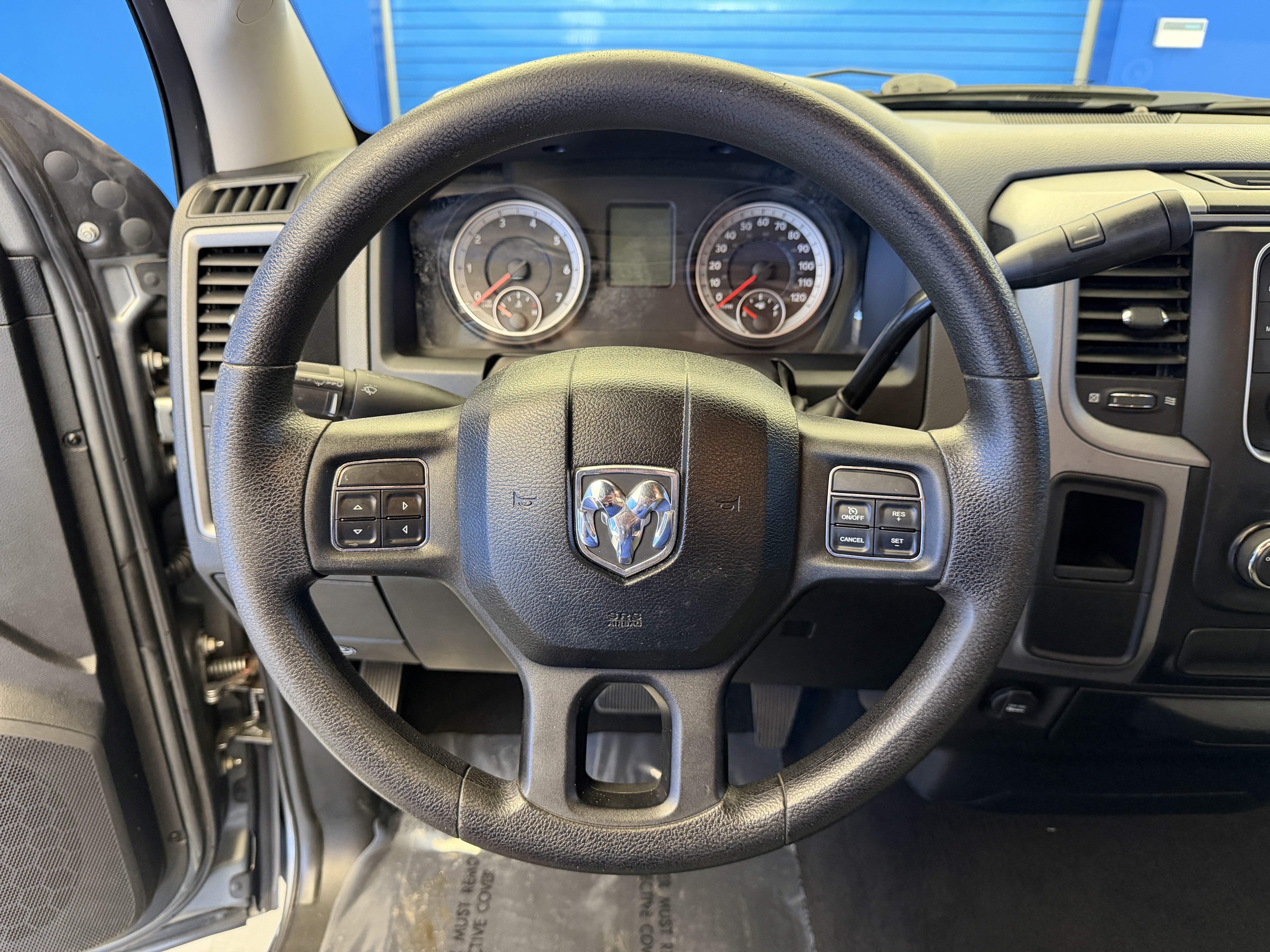 Used 2013 Mineral Gray Metallic Ram Tradesman image 14