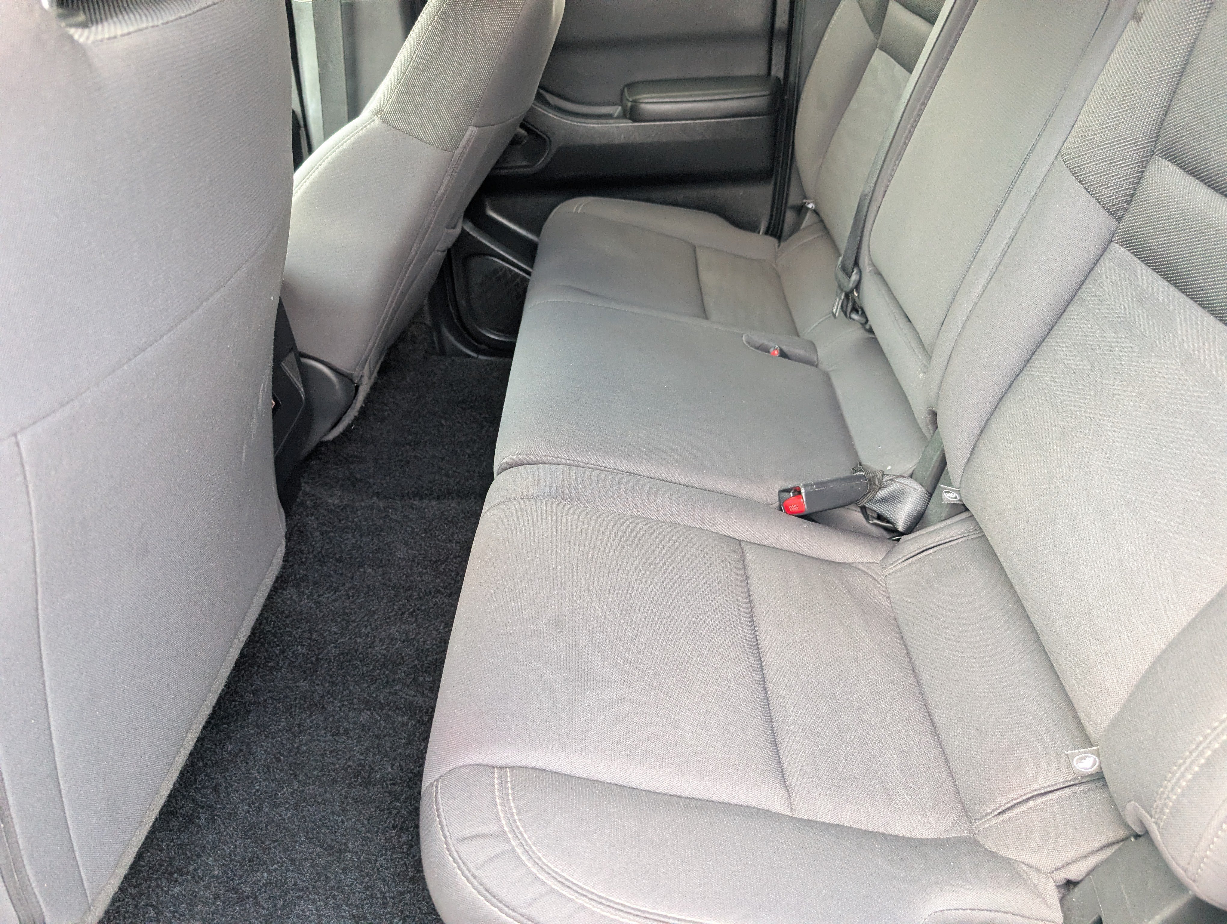 Used 2023 Glacier White Nissan SV image 10
