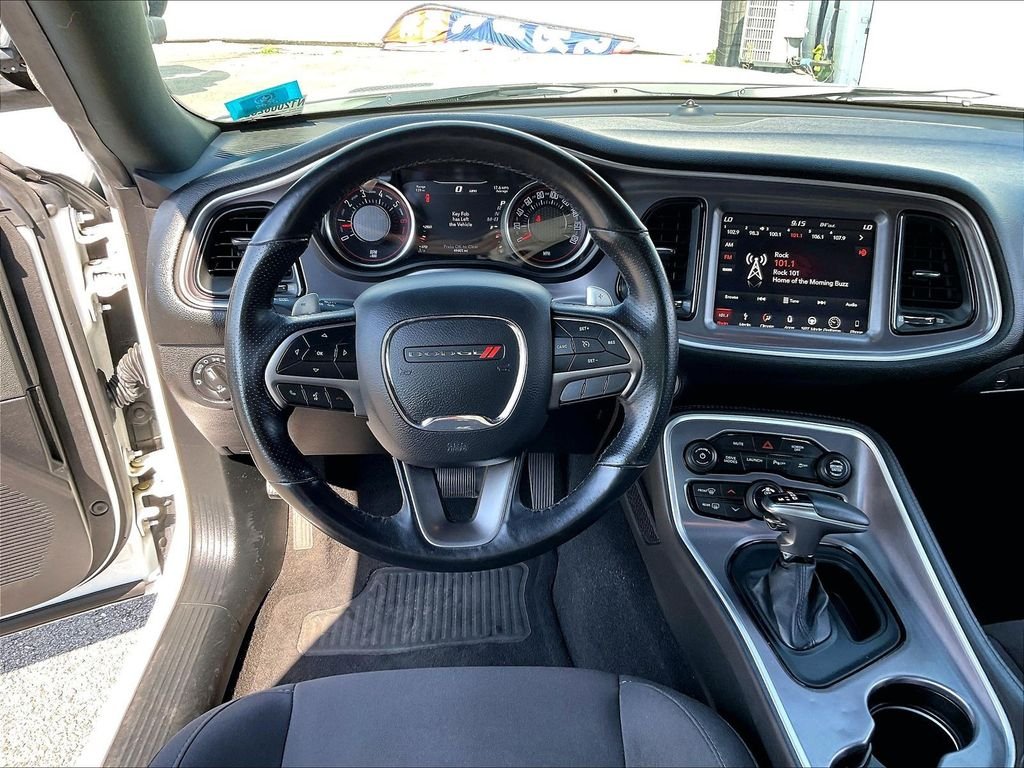 Used 2019 White Dodge R/T Scat Pack image 17