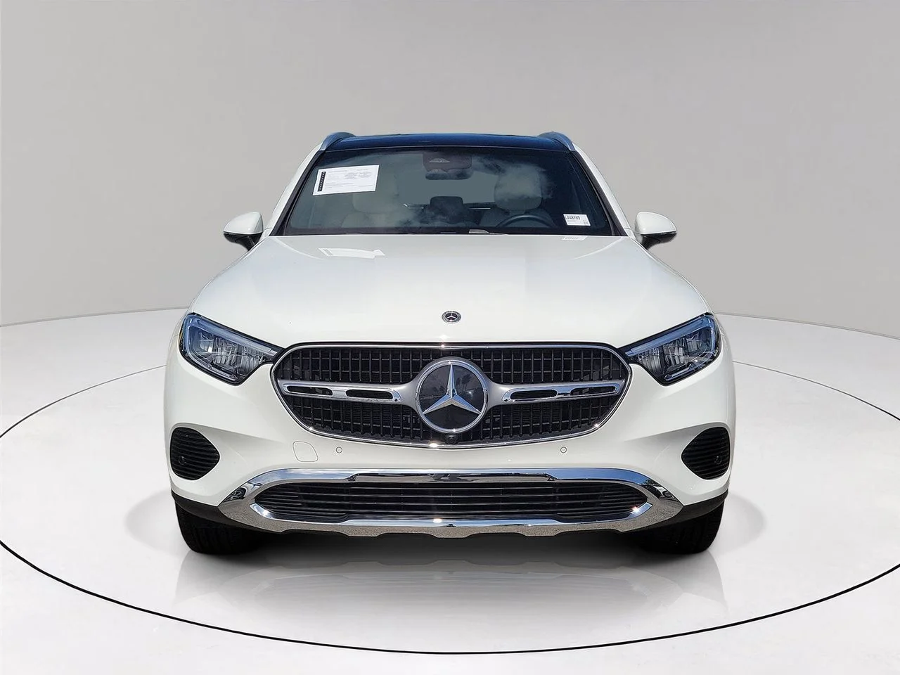 Used 2026 White Mercedes-Benz GLC 300 image 2