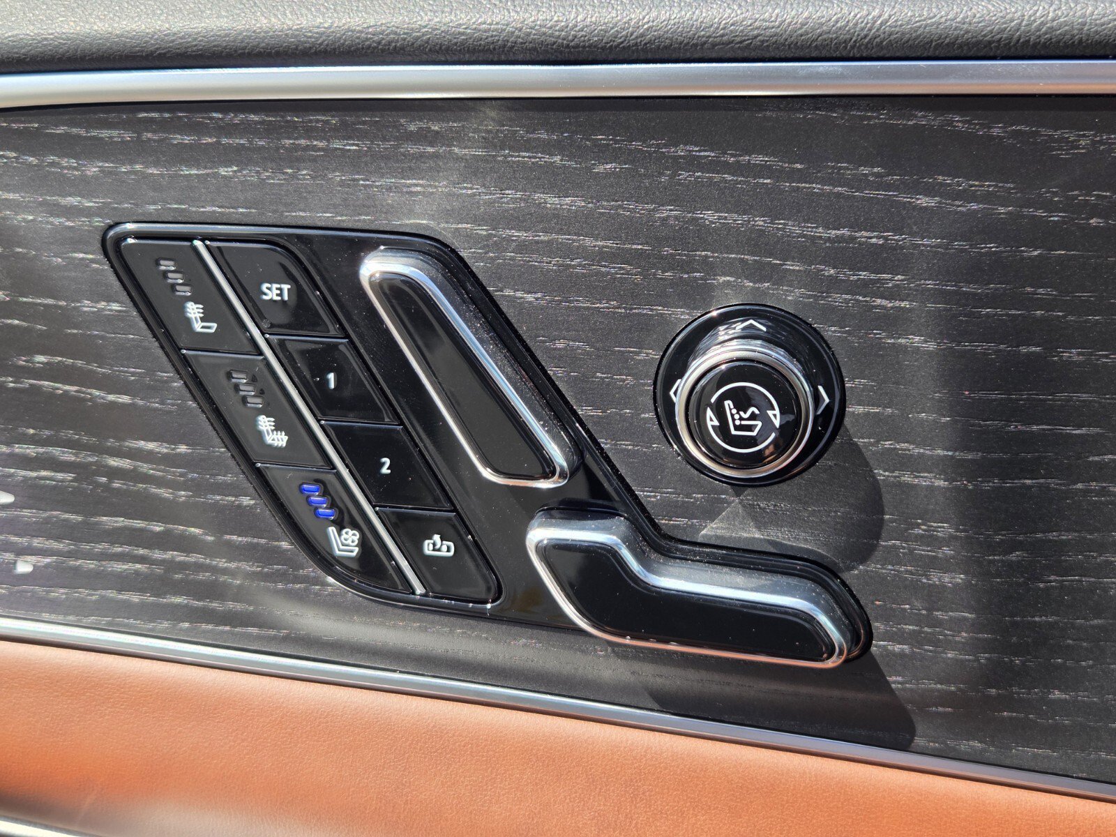 2027 Cadillac LYRIQ Signature Sport - Photo 19