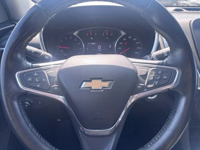 Used 2020 Gray Chevrolet LT image 18