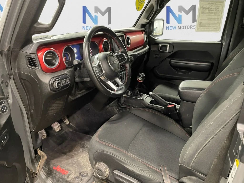 Used 2018 Gray Clearcoat Jeep Rubicon image 10