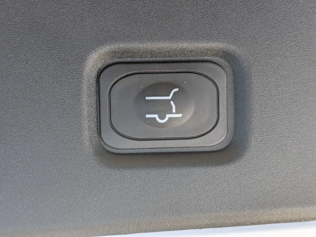 New 2026 Oxford White Ford Active image 10