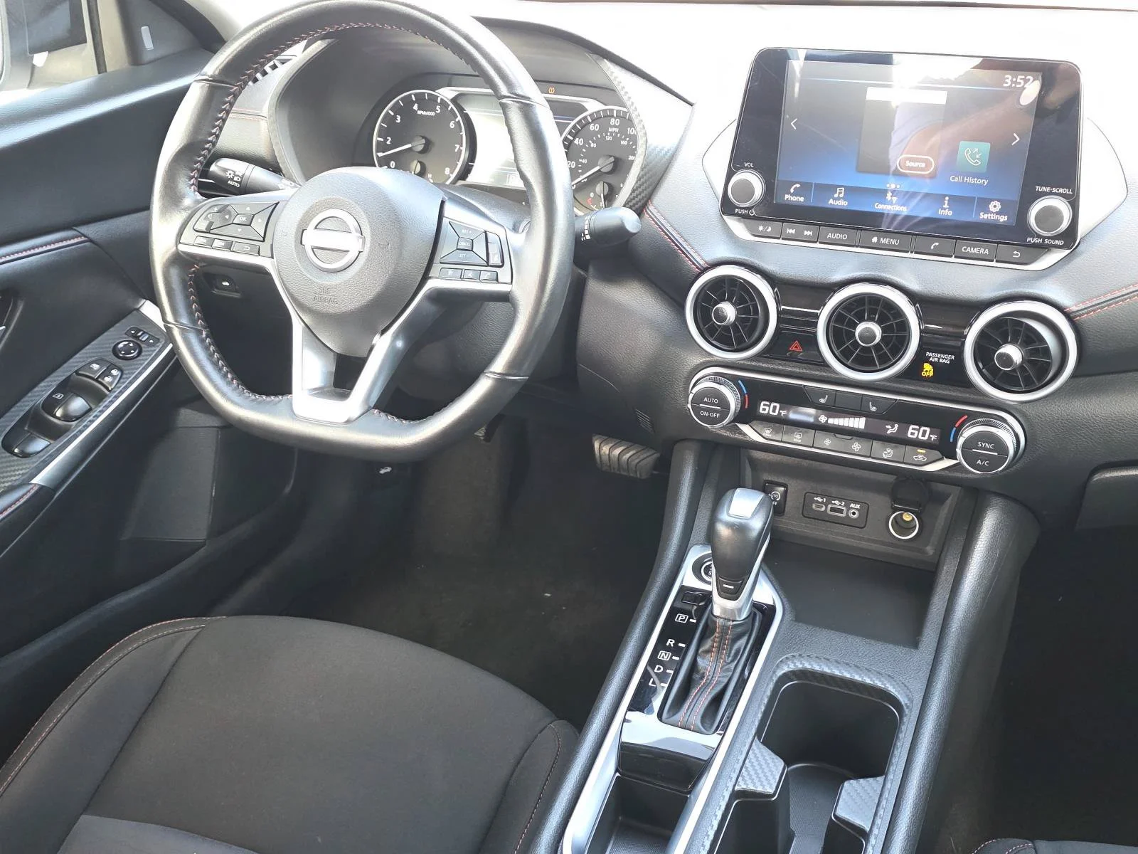 Used 2024 Aspen White Tricoat/Super Black Nissan SR image 10