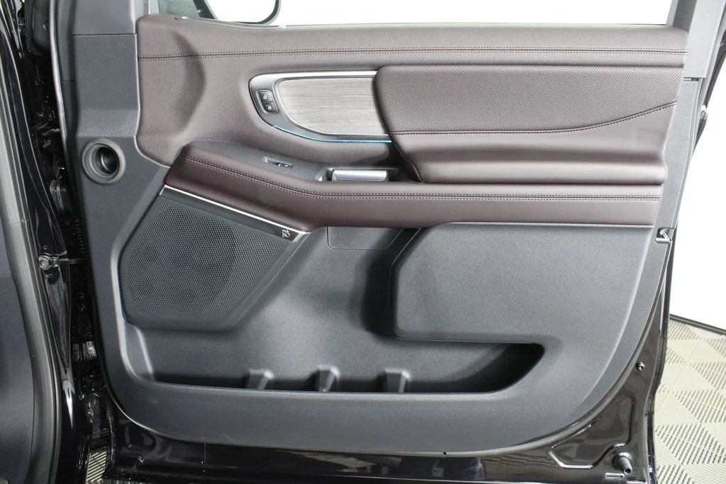 New 2026 Agate Black Metallic Ford Platinum image 9