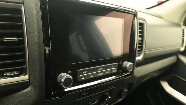 Used 2024 Glacier White Nissan SV image 16
