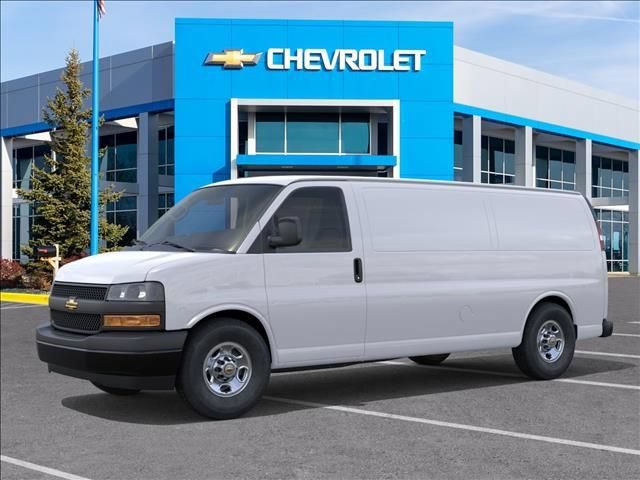 New 2026 Summit White Chevrolet WT image 2