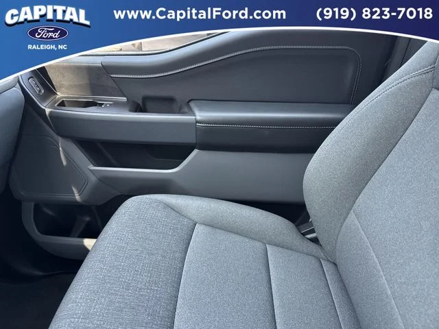 Used 2024 Black Ford XLT image 28