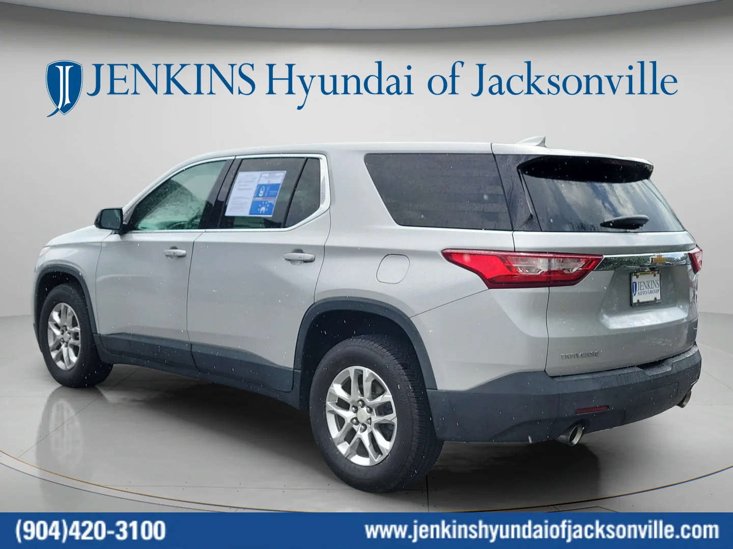 Used 2020 Silver Ice Metallic Chevrolet LS image 5