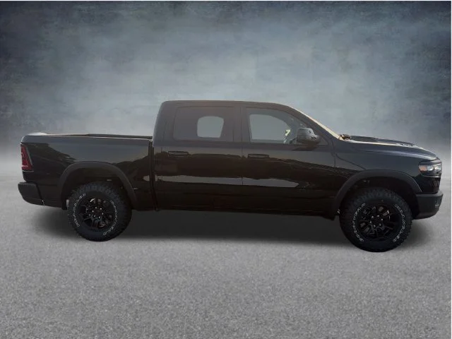 New 2027 Diamond Black Crystal Pearl-Coat Exterior Paint RAM Rebel image 9