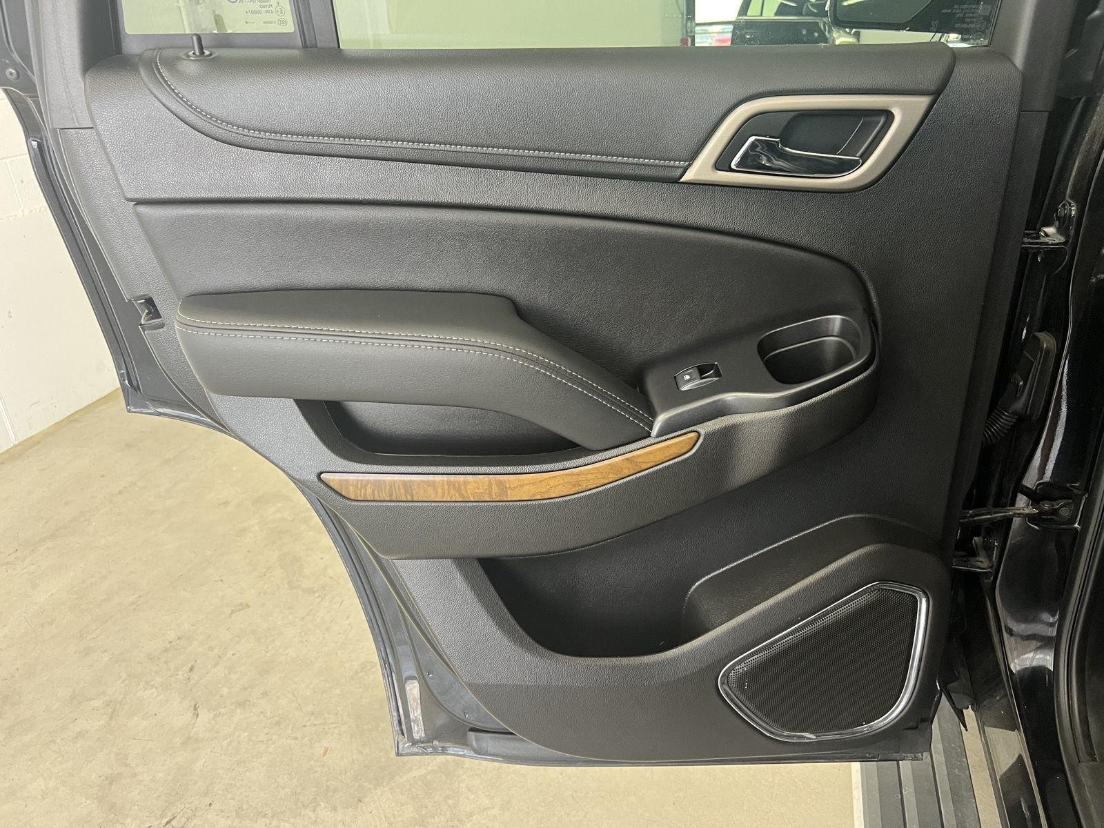 2020 GMC Yukon Denali - Photo 25