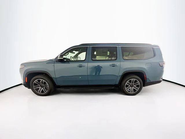 New 2026 Steel Blue Exterior Paint Jeep Grand Wagoneer image 4